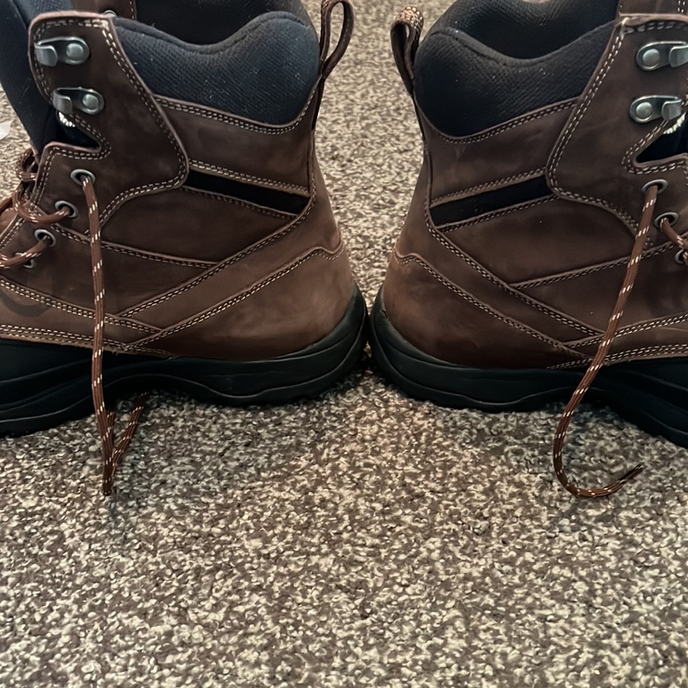 L.L.Bean - Picture 5 of 7